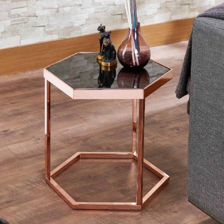 Zeshoek, als een kamer in een bijennest.